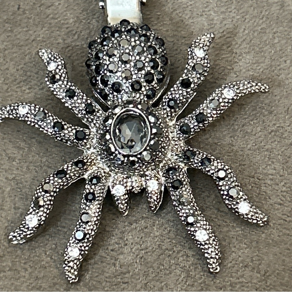 Spider Hair Clip Pin Broach Gothic Punk Goth Spider Hair Clip Emo Goth New